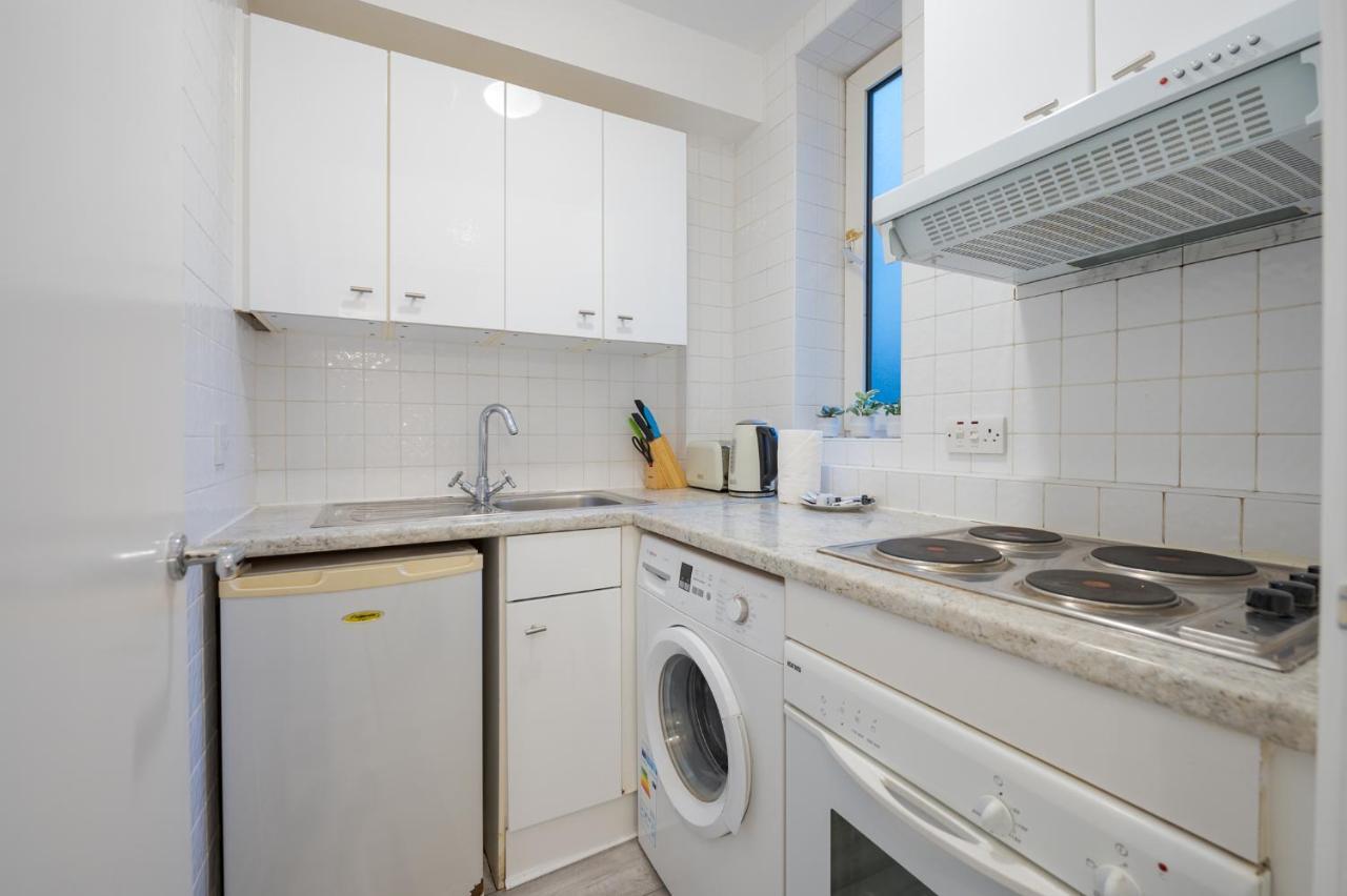 Capital Apartment 4 Chelsea Cloisters London Exterior photo